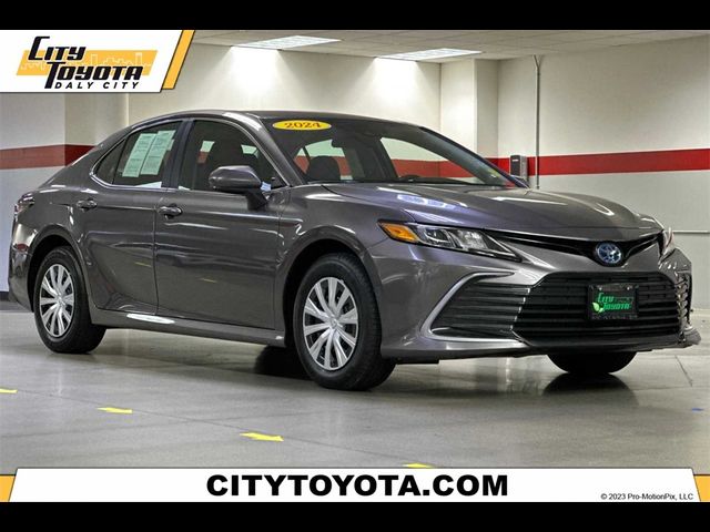 2024 Toyota Camry Hybrid LE