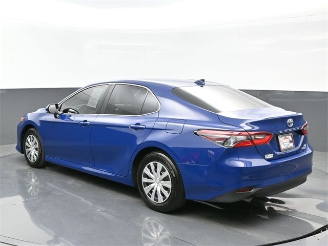 2024 Toyota Camry Hybrid LE