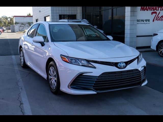 2024 Toyota Camry Hybrid LE