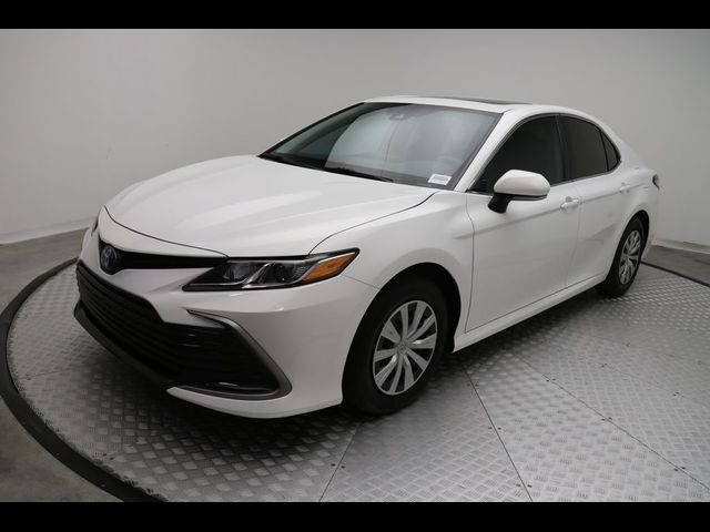 2024 Toyota Camry Hybrid LE