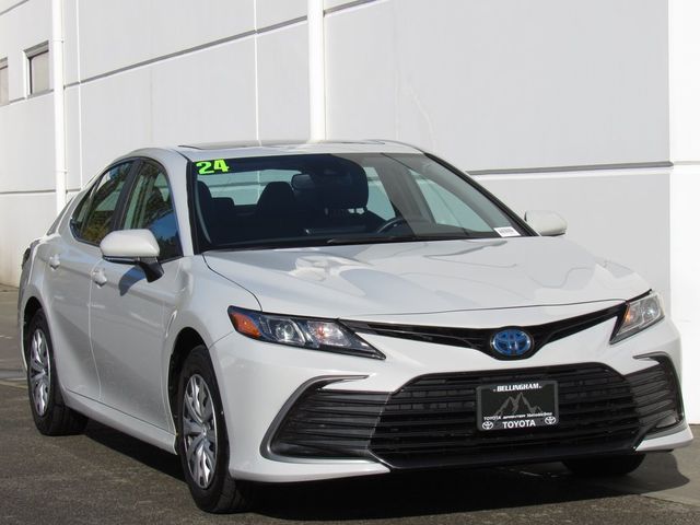 2024 Toyota Camry Hybrid LE