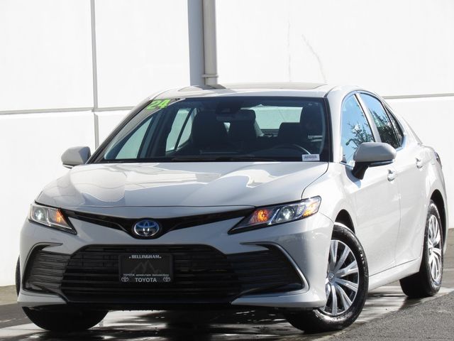 2024 Toyota Camry Hybrid LE