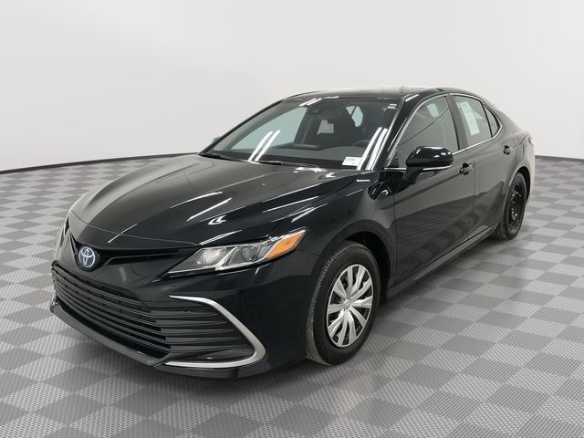 2024 Toyota Camry Hybrid LE