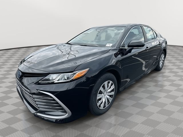 2024 Toyota Camry Hybrid LE