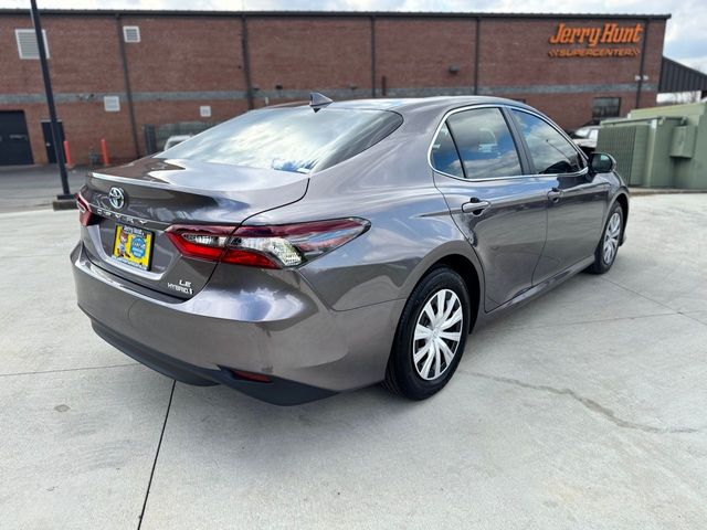 2024 Toyota Camry Hybrid LE