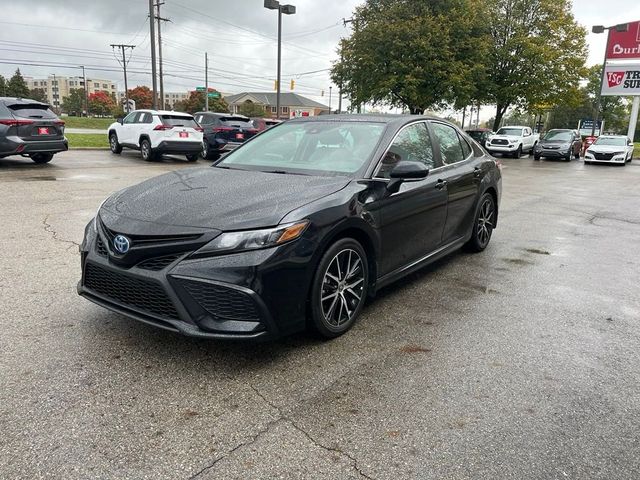 2024 Toyota Camry Hybrid SE