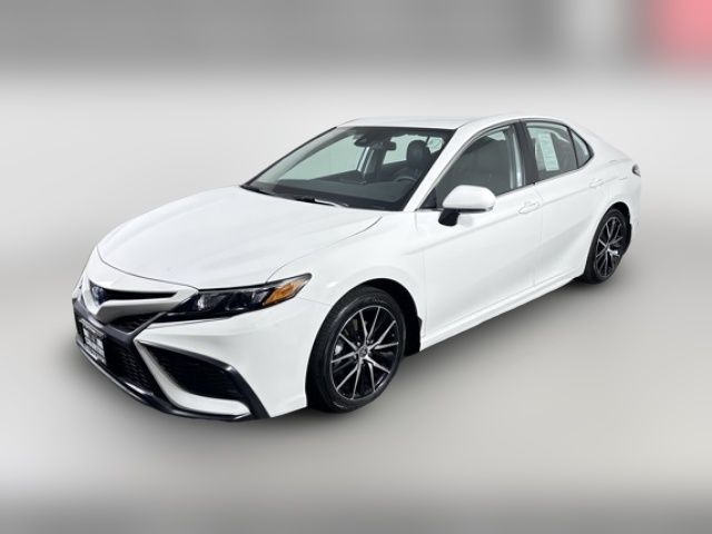 2024 Toyota Camry 