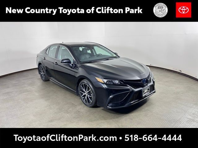 2024 Toyota Camry 