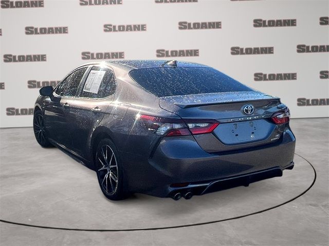 2024 Toyota Camry Hybrid SE