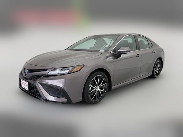 2024 Toyota Camry Hybrid SE