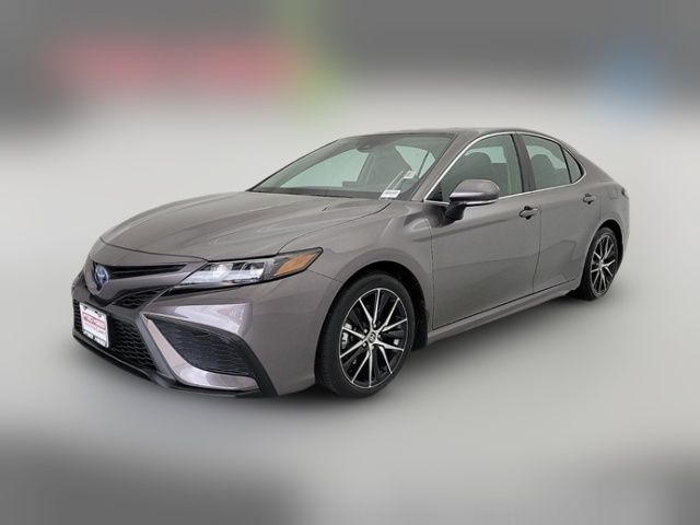 2024 Toyota Camry Hybrid SE