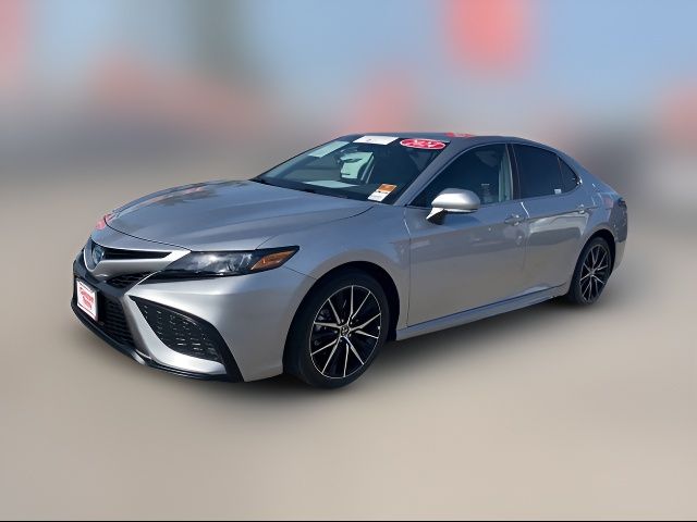 2024 Toyota Camry Hybrid SE