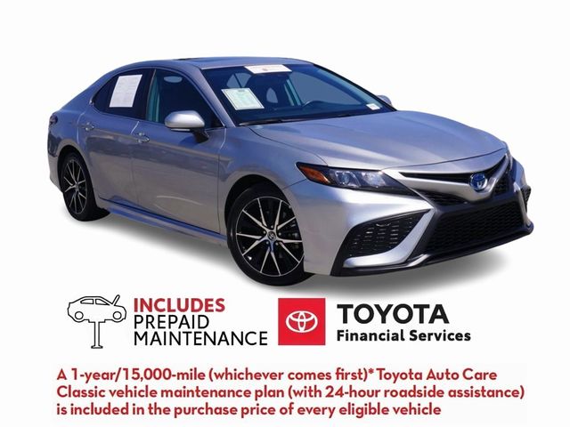 2024 Toyota Camry Hybrid SE