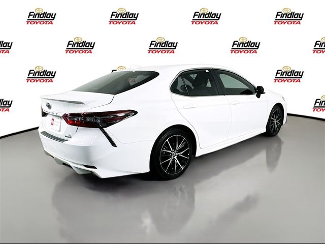 2024 Toyota Camry 