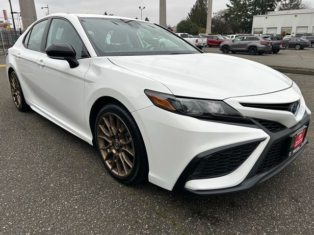 2024 Toyota Camry Hybrid SE Nightshade