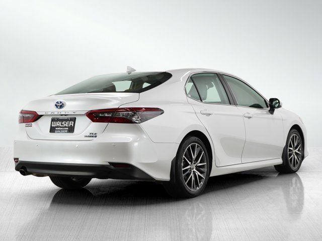 2024 Toyota Camry Hybrid XLE