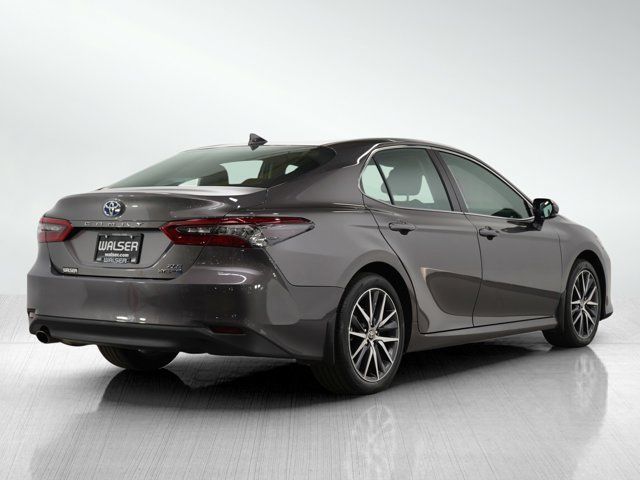 2024 Toyota Camry Hybrid XLE