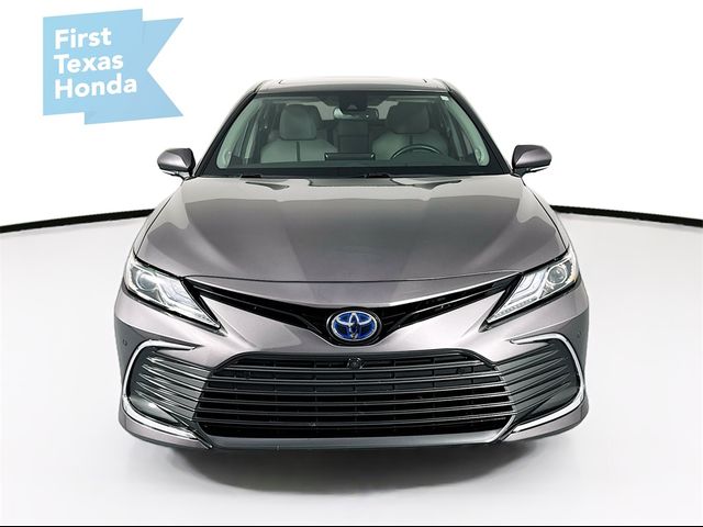 2024 Toyota Camry Hybrid XLE