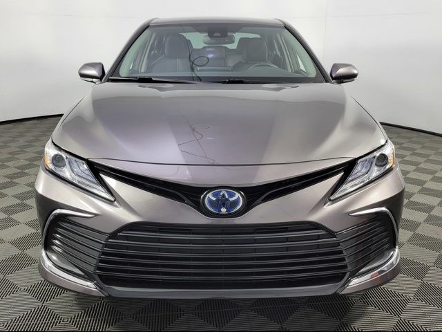 2024 Toyota Camry Hybrid XLE