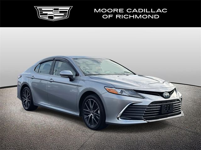 2024 Toyota Camry Hybrid XLE