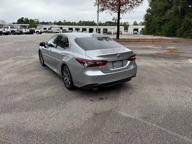 2024 Toyota Camry Hybrid XLE