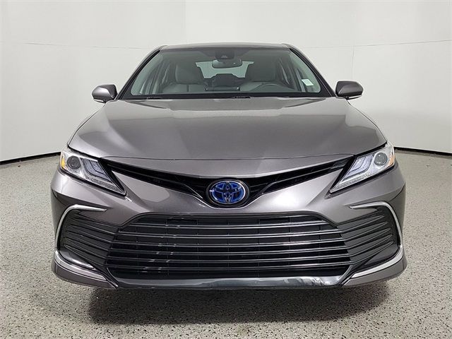 2024 Toyota Camry Hybrid XLE