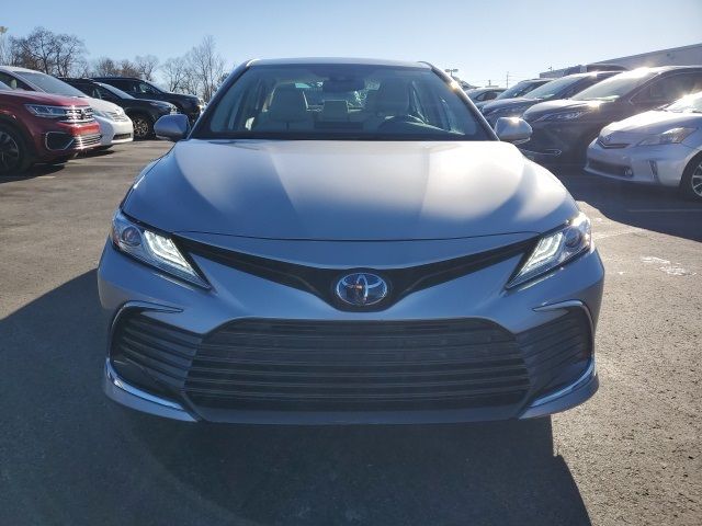 2024 Toyota Camry Hybrid XLE