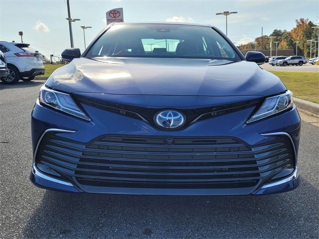 2024 Toyota Camry Hybrid XLE