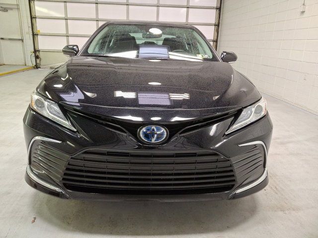 2024 Toyota Camry Hybrid XLE