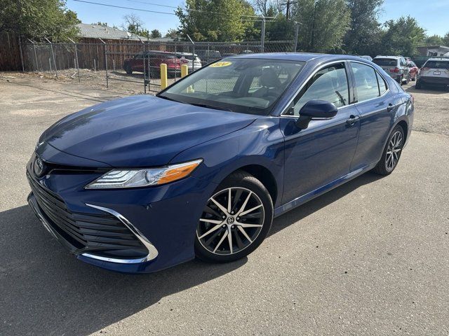 2024 Toyota Camry Hybrid XLE