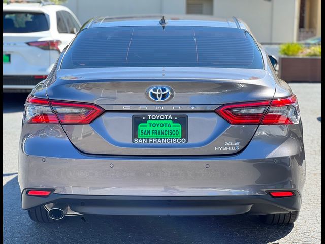 2024 Toyota Camry Hybrid XLE