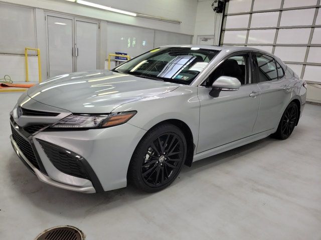 2024 Toyota Camry Hybrid XSE