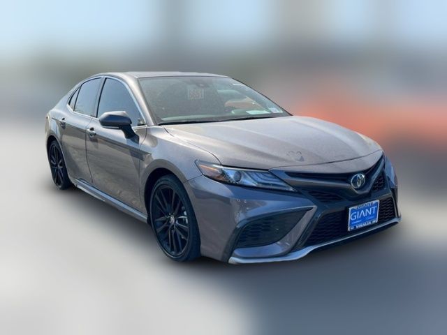 2024 Toyota Camry Hybrid XSE