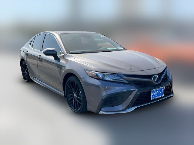 2024 Toyota Camry Hybrid XSE