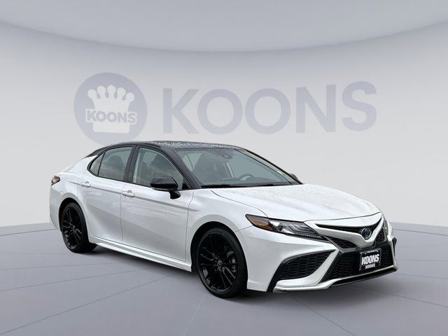 2024 Toyota Camry Hybrid XSE