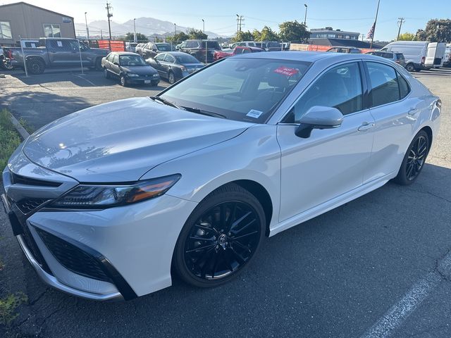 2024 Toyota Camry Hybrid XSE