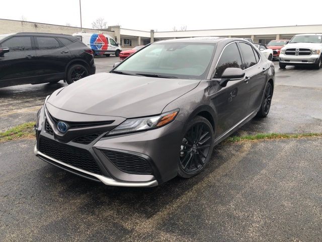 2024 Toyota Camry Hybrid XSE