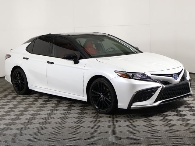 2024 Toyota Camry Hybrid XSE