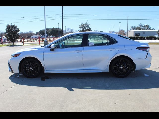 2024 Toyota Camry Hybrid XSE