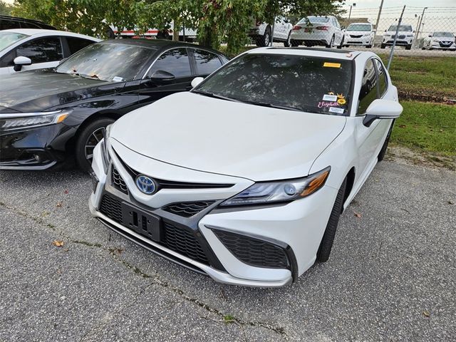 2024 Toyota Camry Hybrid XSE