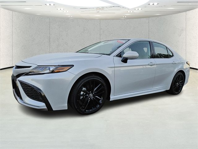 2024 Toyota Camry Hybrid XSE