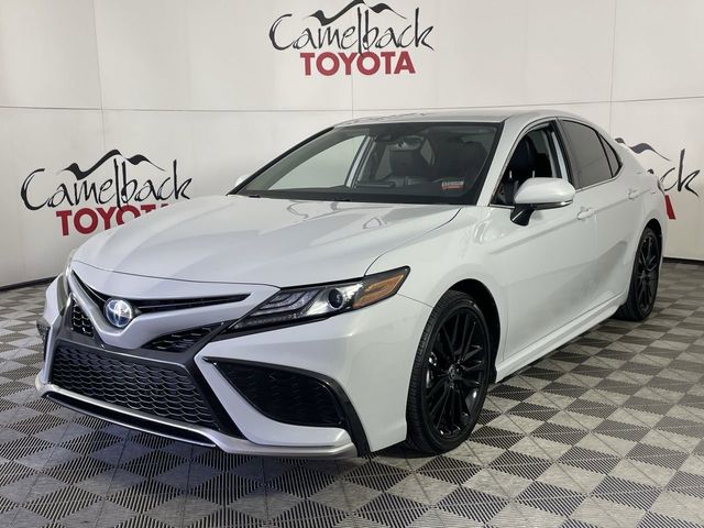 2024 Toyota Camry Hybrid XSE