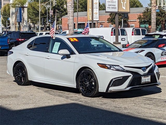 2024 Toyota Camry Hybrid XSE