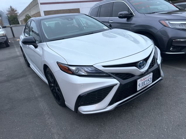 2024 Toyota Camry Hybrid XSE