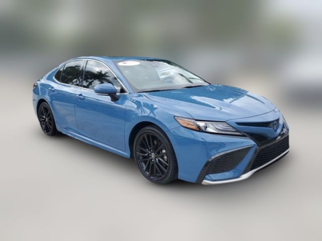 2024 Toyota Camry Hybrid XSE