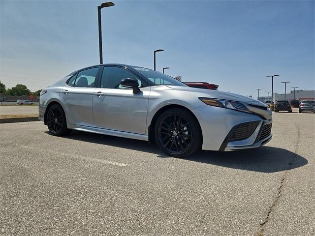 2024 Toyota Camry Hybrid XSE