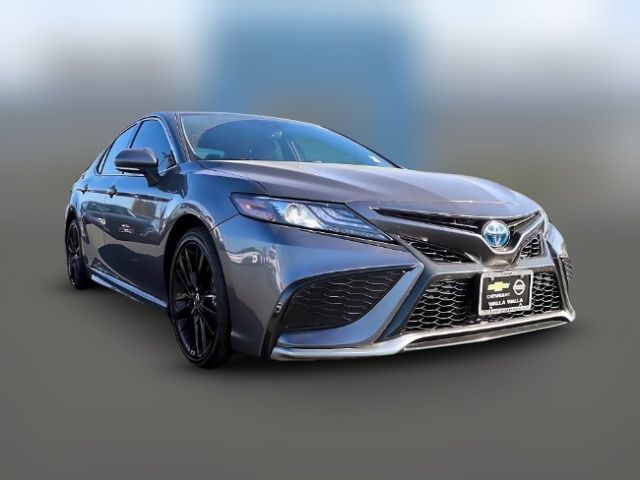 2024 Toyota Camry Hybrid XSE