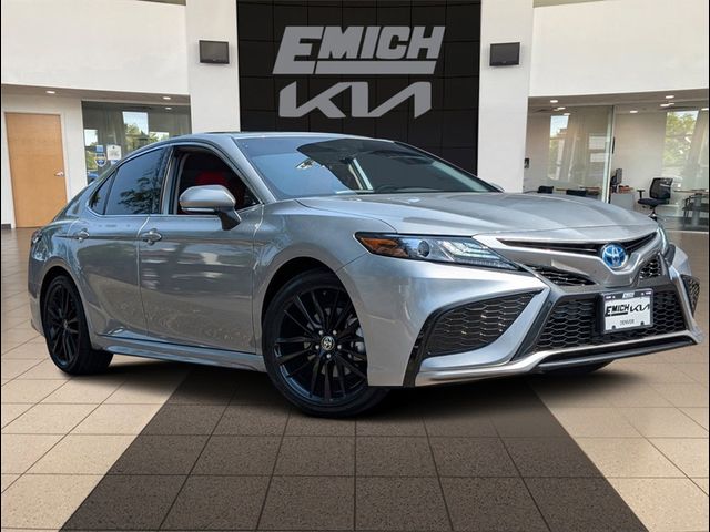 2024 Toyota Camry Hybrid XSE