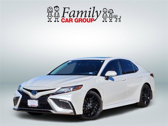 2024 Toyota Camry Hybrid XSE