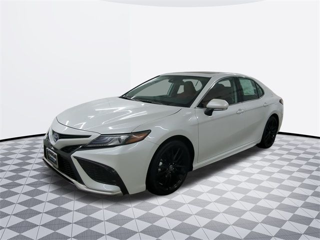 2024 Toyota Camry Hybrid XSE